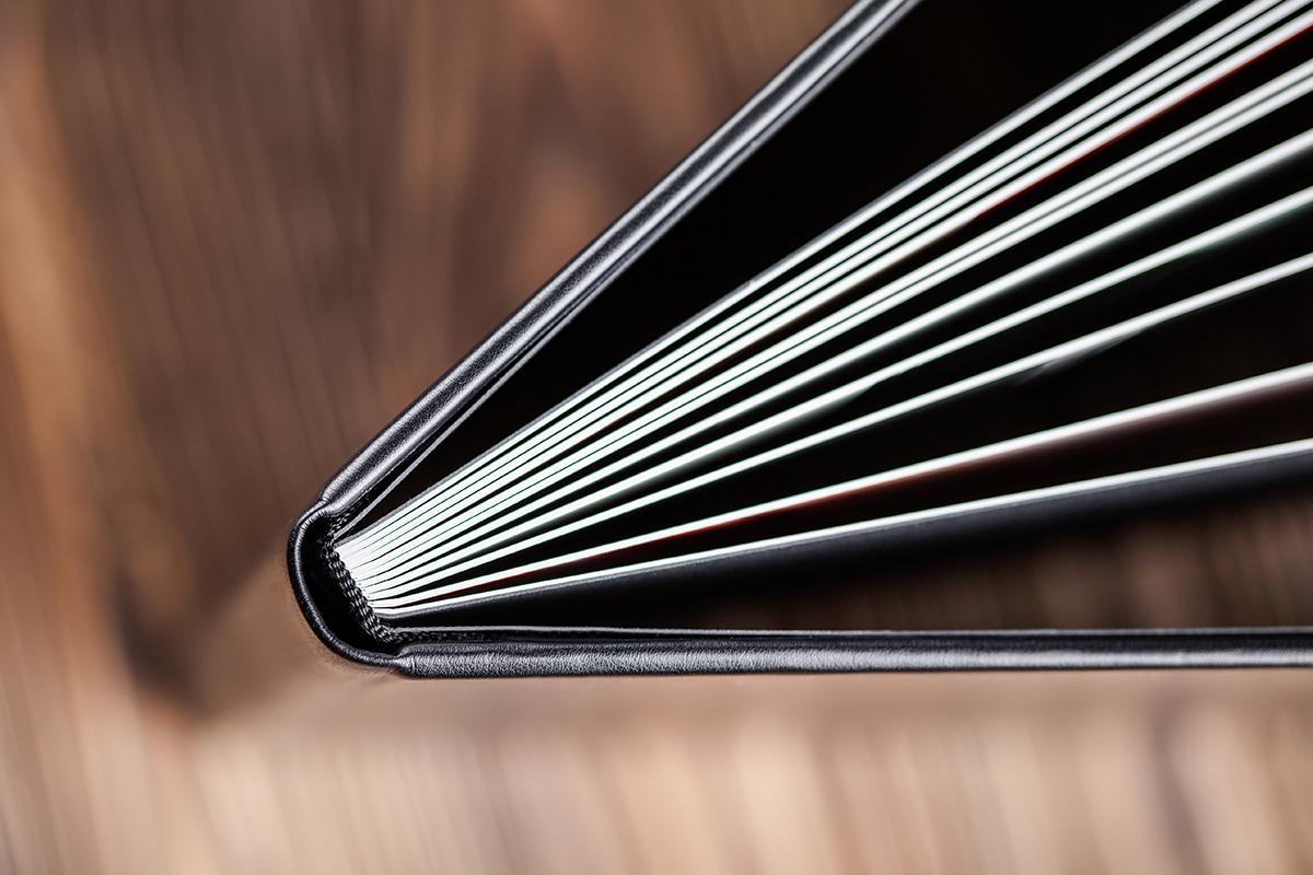 fotografia reklamowa slask, zdjecia reklamowe slask, fotograf reklamowy slask, zdjecia reklamowe bielsko, fotografia reklamowa bielsko, fotograf reklamowy bielsko, dobry fotograf bielsko, fotoksiazka; fotoalbum slubny; ksiazka slubna; piekna pamiatka; pamiatka slubna; pamiatka ze slubu; fotografia ślubna, www.magiaobrazu.com, plener ślubny, fotograf ślubny Śląsk, zdjęcia ślubne Bielsko, fotograf ślubny Kraków; sesja ślubna bielsko, zdjęcia ślubne; Dwoch fotografow na slub