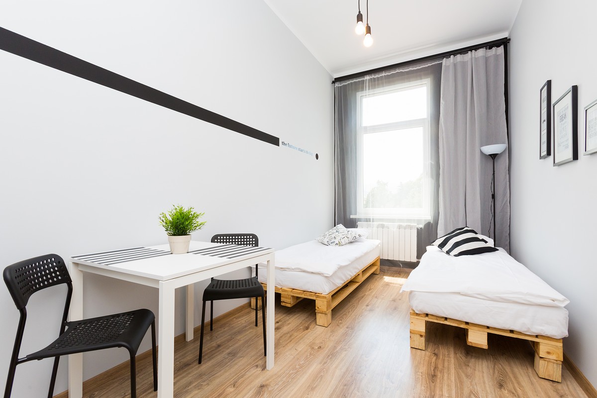 Zdjecia architektury Bielsko. Fotografowanie wnetrz mieszkan bielsko, zdjecia dla hoteli slask, fotografowanie nieruchomosci bielsko, zdjecia nieruchomosci slask, fotografia architektury slask, magiaobrazu, dobry fotograf bielsko, fotografia reklamowa bielsko, zdjecia reklamowe bielsko, zdjecia reklamowe slask, zdjecia mieszkan bielsko, fotografia reklamowa slask