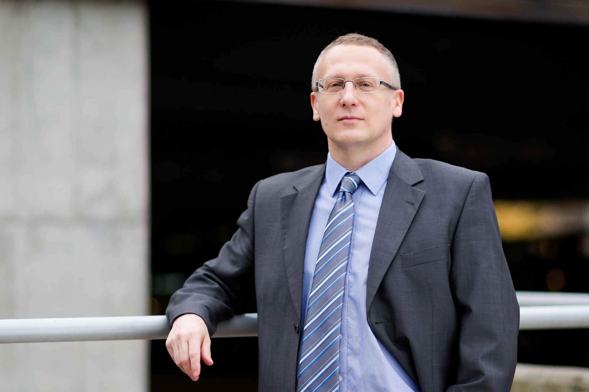 Portret biznesowy Bielsko portret biznesowy bielsko, sesja do cv, portret do cv slask, zdjecia do cv bielsko, portret biznesowy bielsko, sesja biznesowa bielsko, fotografia wizerunkowa bielsko, fotografia czechowice, fotografia portretowa bielsko, sesja biznesowa katowice, zdjecia portretowe, fotografia ludzi,fotograf portretowy czechowice, Anna i Jacek Bieniek, fotografia portretowa bielsko, fotograf ludzi slask, fotografia reklamowa bielsko, fotografia reklamowa bielsko, fotografia ludzi, fotograf korporacyjny, fotograf czechowice, fotografia bielsko, zdjecia slask, www.magiaobrazu.com