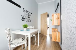 Zdjecia architektury Bielsko. Fotografowanie wnetrz mieszkan bielsko, zdjecia dla hoteli slask, fotografowanie nieruchomosci bielsko, zdjecia nieruchomosci slask, fotografia architektury slask, magiaobrazu, dobry fotograf bielsko, fotografia reklamowa bielsko, zdjecia reklamowe bielsko, zdjecia reklamowe slask, zdjecia mieszkan bielsko, fotografia reklamowa slask