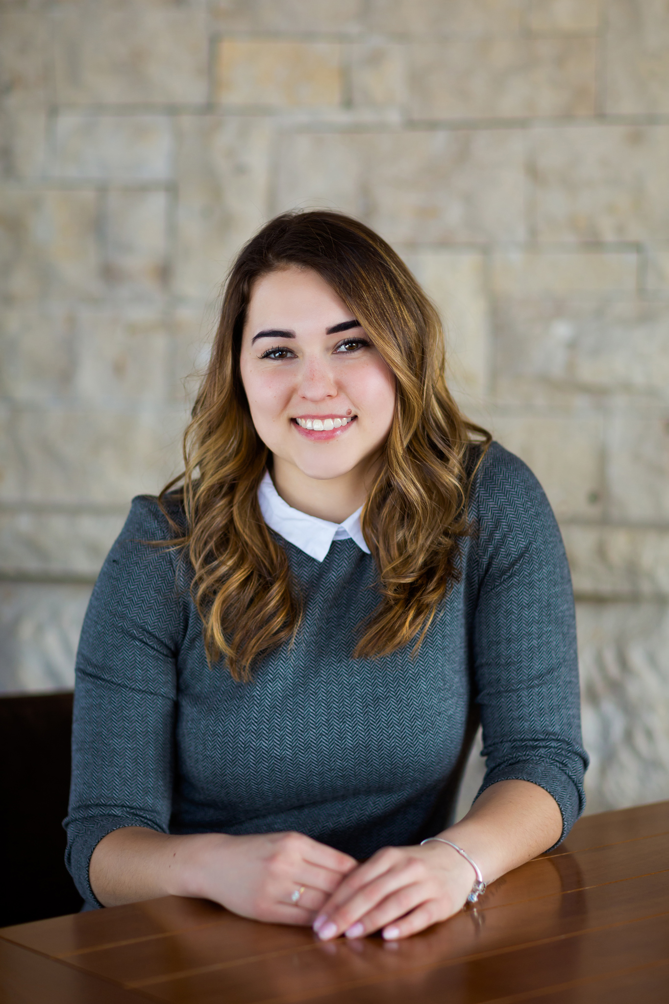 Kobiecy portret biznesowy portret biznesowy bielsko, sesja do cv, portret do cv slask, zdjecia do cv bielsko, portret biznesowy bielsko, kobieca sesja portretowa bielsko, sesja biznesowa bielsko, fotografia wizerunkowa bielsko, fotografia czechowice, fotografia portretowa bielsko, sesja biznesowa katowice, zdjecia portretowe, fotografia ludzi, fotograf portretowy czechowice, Anna i Jacek Bieniek, fotografia portretowa bielsko, fotograf ludzi slask, fotografia reklamowa bielsko, fotografia reklamowa bielsko, fotografia ludzi, fotograf korporacyjny, fotograf czechowice, fotografia bielsko, zdjecia slask, www.magiaobrazu.com