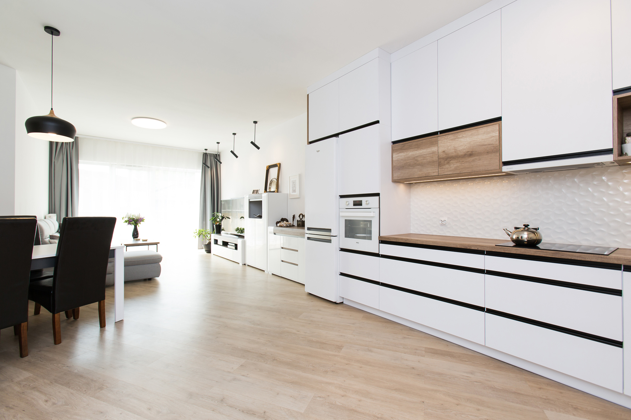 Fotografia architektury Bielsko - Zdjecia mieszkan Zdjecia architektury Bielsko. Fotografowanie wnetrz mieszkan bielsko, zdjecia dla hoteli slask, fotografowanie nieruchomosci bielsko, zdjecia nieruchomosci slask, fotografia architektury slask, magiaobrazu, dobry fotograf bielsko, fotografia reklamowa bielsko, zdjecia reklamowe bielsko, zdjecia reklamowe slask, zdjecia mieszkan bielsko, fotografia reklamowa slask