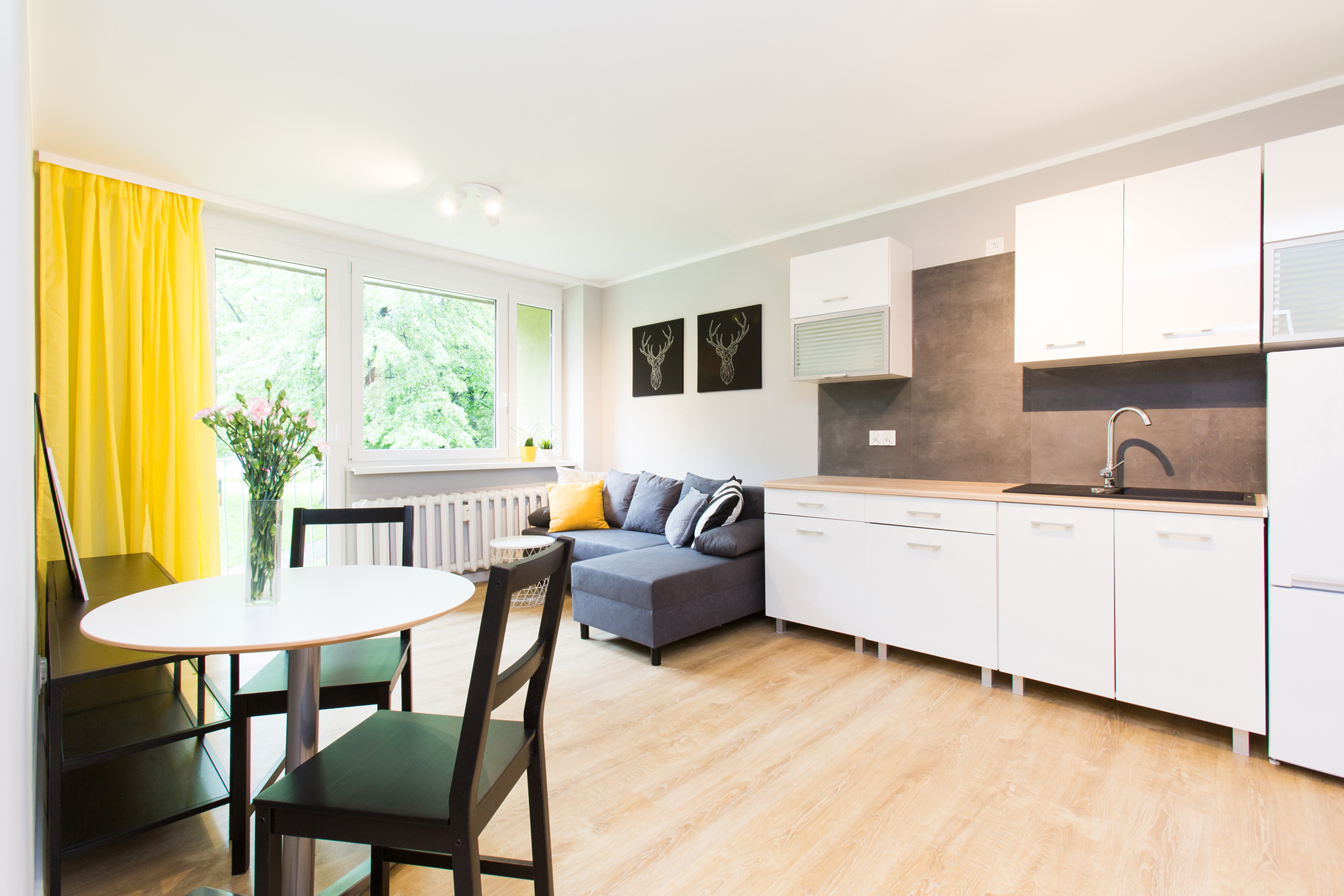 Profesjonalne sesje mieszkan Pszczyna Zdjecia architektury Pszczyna, profesjonalne zdjecia mieszkan bielsko, fotografia mieszkan slask, profesjonalne sesje mieszkan bielsko, profesjonalne sesja mieszkan slask, Fotografowanie wnetrz mieszkan bielsko, zdjecia dla hoteli slask, fotografowanie nieruchomosci bielsko, zdjecia nieruchomosci slask, fotografia architektury slask, magiaobrazu, dobry fotograf bielsko, fotografia reklamowa bielsko, zdjecia reklamowe bielsko, zdjecia reklamowe slask, zdjecia mieszkan bielsko, fotografia reklamowa slask