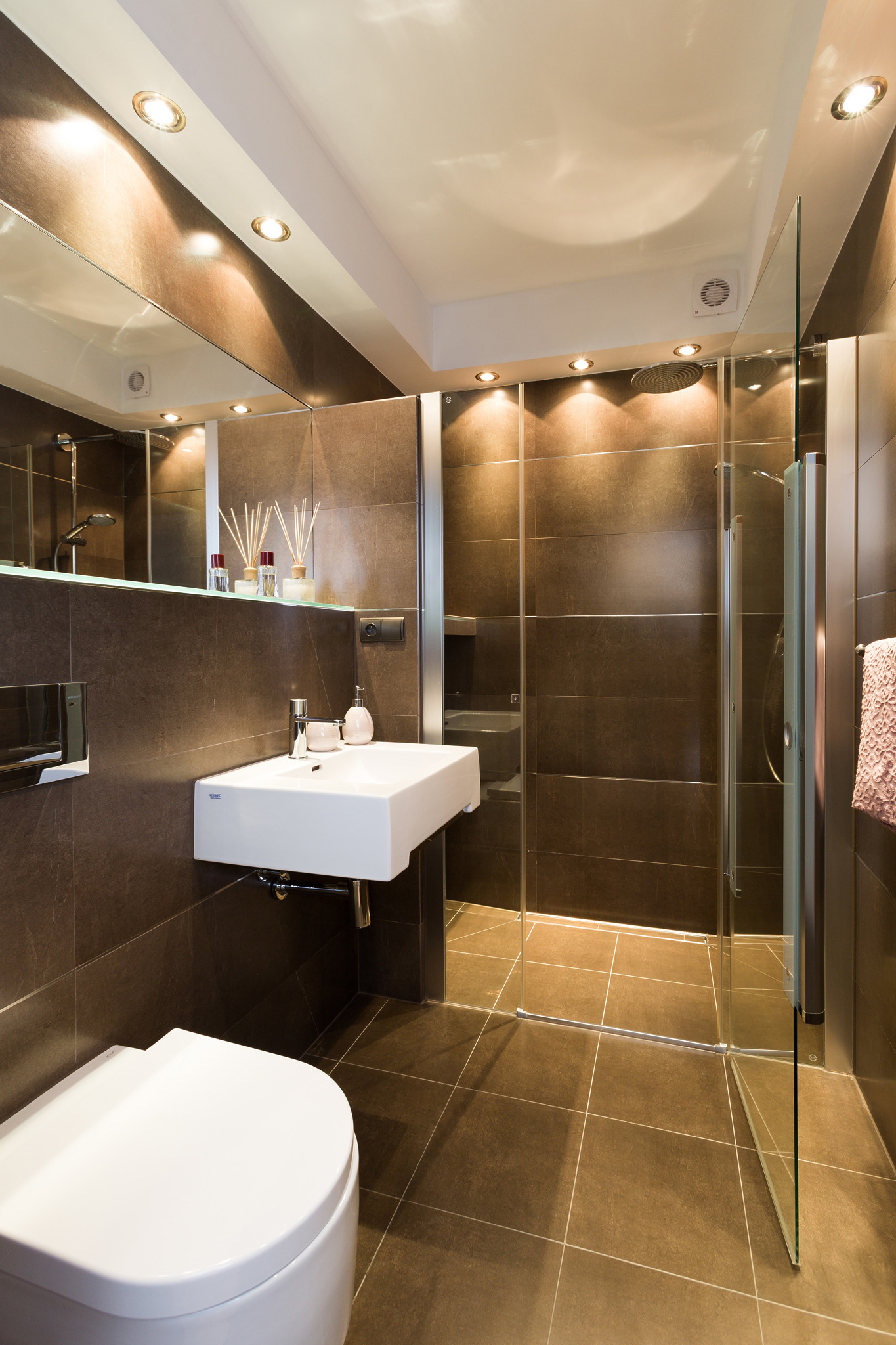 Profesjonalna sesja domu Bielsko Zdjecia architektury Bielsko, profesjonalne zdjecia mieszkan bielsko, fotografia mieszkan slask, zdjecia domow bielsko, fotografia domow bielsko, profesjonalne sesje mieszkan bielsko, profesjonalne sesja mieszkan slask, Fotografowanie wnetrz mieszkan bielsko, zdjecia dla hoteli slask, fotografowanie nieruchomosci bielsko, zdjecia nieruchomosci slask, fotografia architektury slask, magiaobrazu, dobry fotograf bielsko, fotografia reklamowa bielsko, zdjecia reklamowe bielsko, zdjecia reklamowe slask, zdjecia mieszkan bielsko, fotografia reklamowa slask