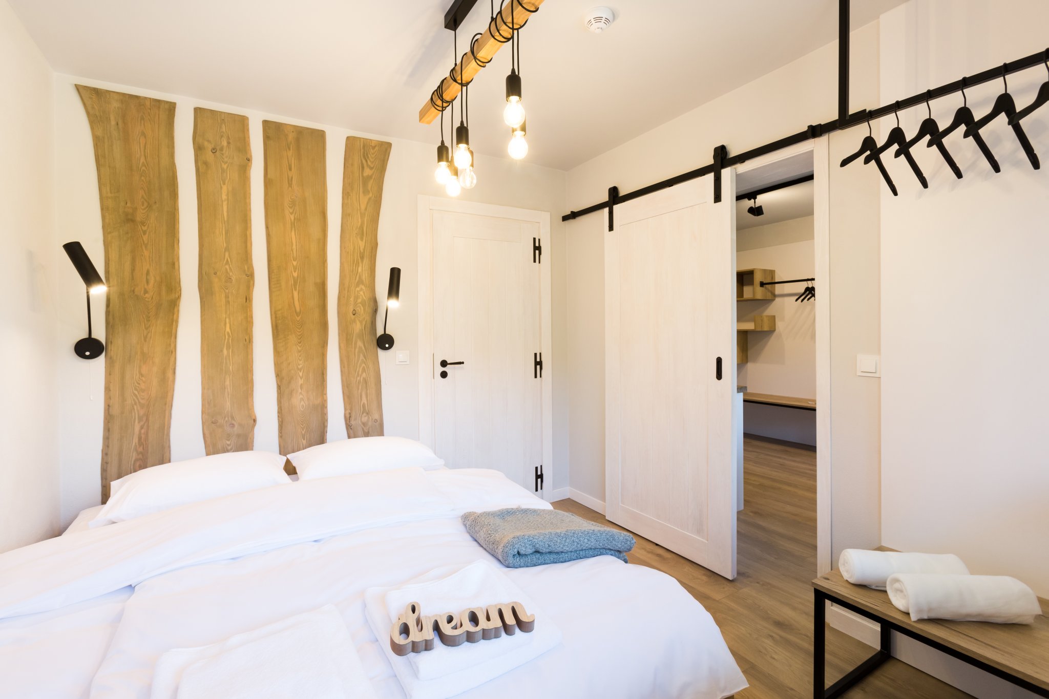 apartamenty szczyrk, willa marko szczyrk, sesja apartamentow szczyrk, zdjecia apartamentow bielsko, zdjecia hoteli bielsko, zdjecia dla hoteli slask, fotografia hoteli slask, fotograf hotel slask, Zdjecia architektury Bielsko, Fotografowanie wnetrz mieszkan bielsko, zdjecia dla hoteli slask, fotografowanie nieruchomosci bielsko, sesje architektury pszczyna, zdjecia mieszkan pszczyna, zdjecia nieruchomosci slask, fotografia architektury slask, magiaobrazu, dobry fotograf bielsko, fotografia reklamowa bielsko, zdjecia reklamowe bielsko, zdjecia reklamowe slask, zdjecia mieszkan bielsko, fotografia reklamowa slask