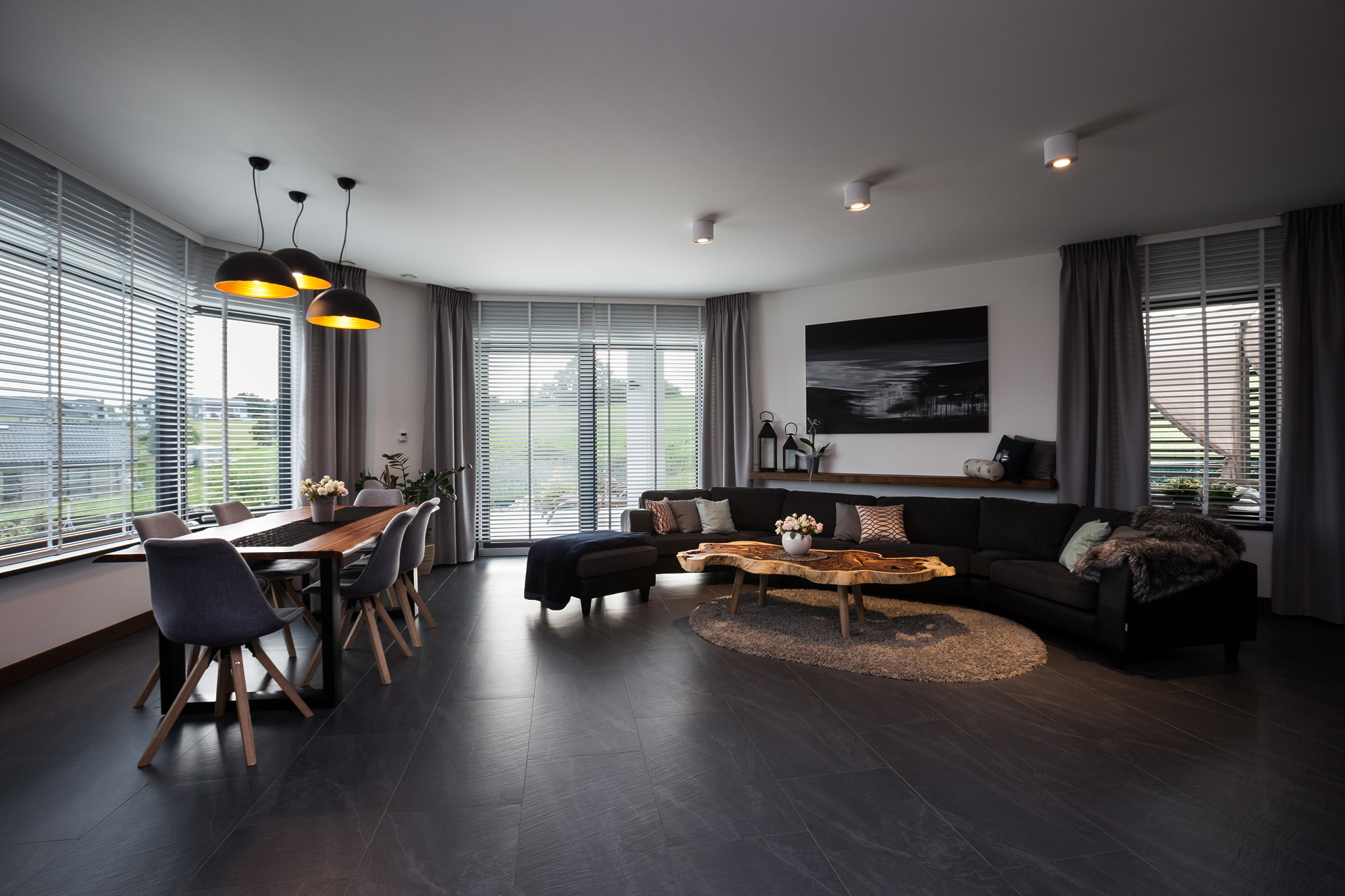 Zdjecia architektury Bielsko, profesjonalne zdjecia mieszkan bielsko, fotografia mieszkan slask, zdjecia domow bielsko, fotografia domow bielsko, profesjonalne sesje mieszkan bielsko, profesjonalne sesja mieszkan slask, Fotografowanie wnetrz mieszkan bielsko, zdjecia dla hoteli slask, fotografowanie nieruchomosci bielsko, zdjecia nieruchomosci slask, fotografia architektury slask, magiaobrazu, dobry fotograf bielsko, fotografia reklamowa bielsko, zdjecia reklamowe bielsko, zdjecia reklamowe slask, zdjecia mieszkan bielsko, fotografia reklamowa slask