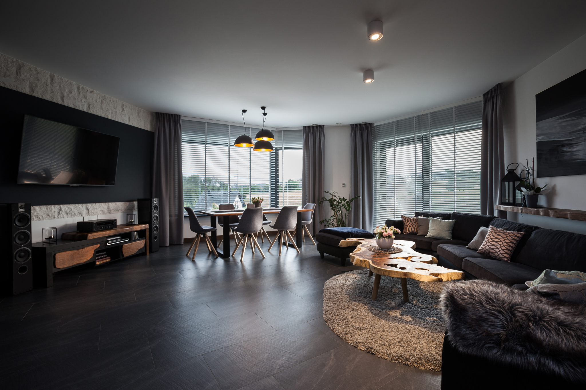 Zdjecia architektury Bielsko, profesjonalne zdjecia mieszkan bielsko, fotografia mieszkan slask, zdjecia domow bielsko, fotografia domow bielsko, profesjonalne sesje mieszkan bielsko, profesjonalne sesja mieszkan slask, Fotografowanie wnetrz mieszkan bielsko, zdjecia dla hoteli slask, fotografowanie nieruchomosci bielsko, zdjecia nieruchomosci slask, fotografia architektury slask, magiaobrazu, dobry fotograf bielsko, fotografia reklamowa bielsko, zdjecia reklamowe bielsko, zdjecia reklamowe slask, zdjecia mieszkan bielsko, fotografia reklamowa slask