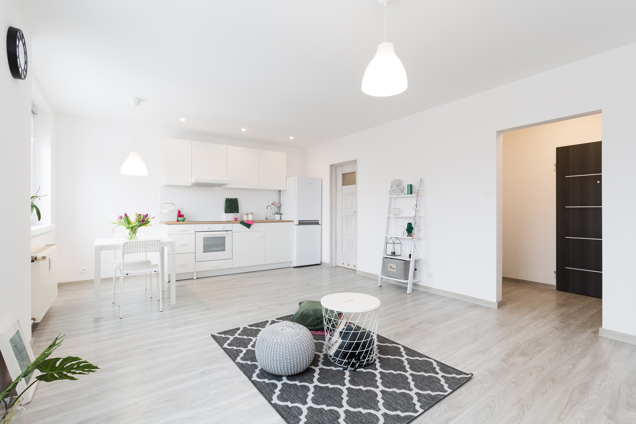 Fotografia architektury Bielsko - Zdjecia hoteli, apartamentow zdjecia wnetrz slask, fotograf wnetrz slask, zdjecia apartamentow bielsko, zdjecia hoteli bielsko, zdjecia dla hoteli slask, fotografia hoteli slask, fotograf hotel slask, Zdjecia architektury Bielsko, Fotografowanie wnetrz mieszkan bielsko, zdjecia dla hoteli slask, fotografowanie nieruchomosci bielsko, zdjecia nieruchomosci slask, fotografia architektury slask, magiaobrazu, dobry fotograf bielsko, fotografia reklamowa bielsko, zdjecia reklamowe bielsko, zdjecia reklamowe slask, zdjecia mieszkan bielsko, fotografia reklamowa slask