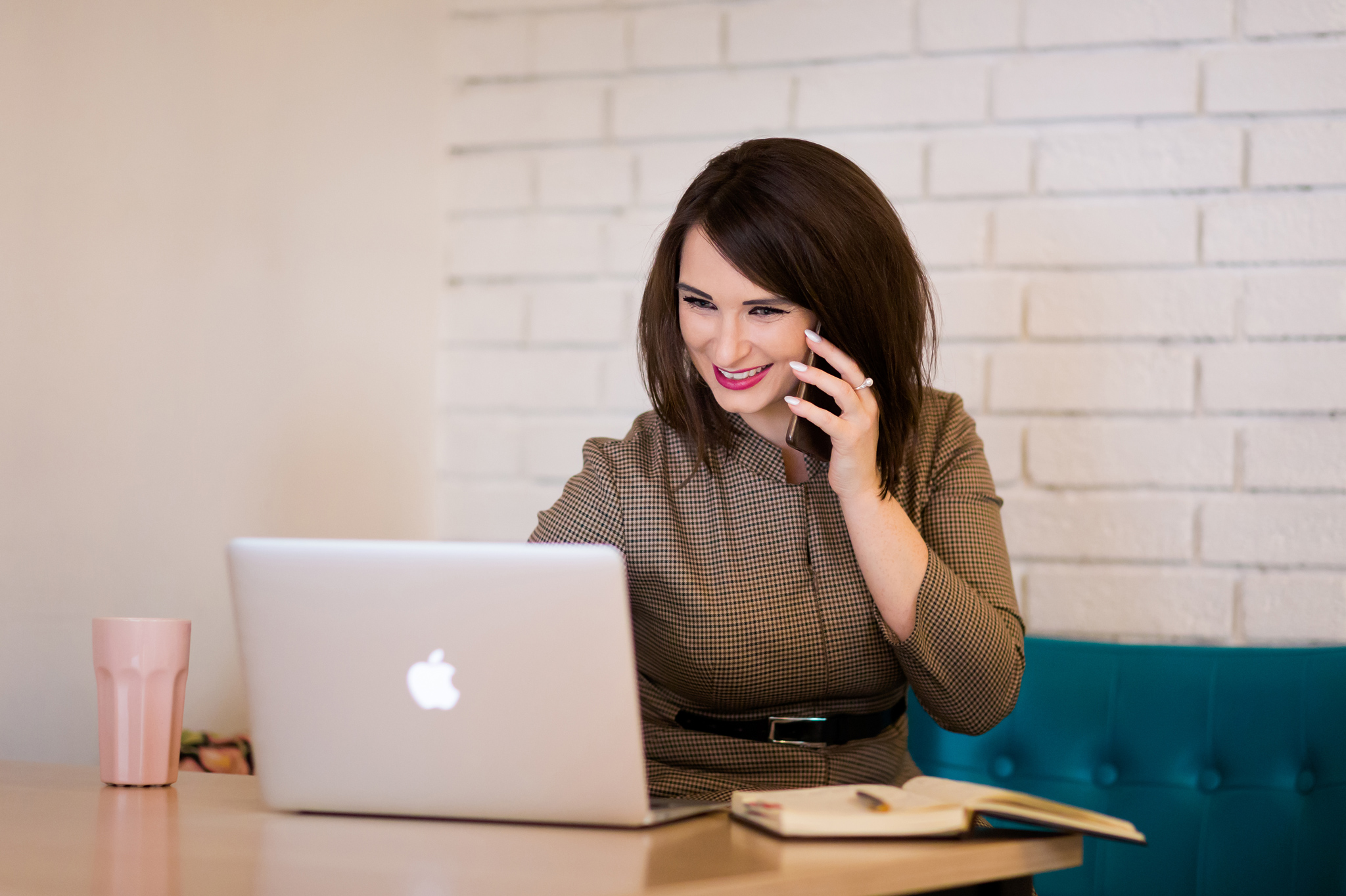 fotografia brandingowa slask, sesja brandingowa slask, fotografia brandingowa bielsko, sesja brandingowa bielsko, zdjecia brandingowe bielsko, zdjecia brandingowe slask, fotografia brandingowa krakow, personal branding photography, portret biznesowy bielsko, slask, portret biznesowy bielsko, kobieca sesja portretowa bielsko, sesja biznesowa bielsko, fotografia wizerunkowa bielsko, fotografia czechowice, fotografia portretowa bielsko, sesja biznesowa katowice, zdjecia portretowe, fotografia ludzi, fotograf portretowy czechowice, fotografia portretowa bielsko, fotograf ludzi slask, fotografia reklamowa bielsko, fotografia reklamowa bielsko, fotografia ludzi, fotograf korporacyjny, fotograf czechowice, fotografia bielsko, zdjecia slask, www.magiaobrazu.com