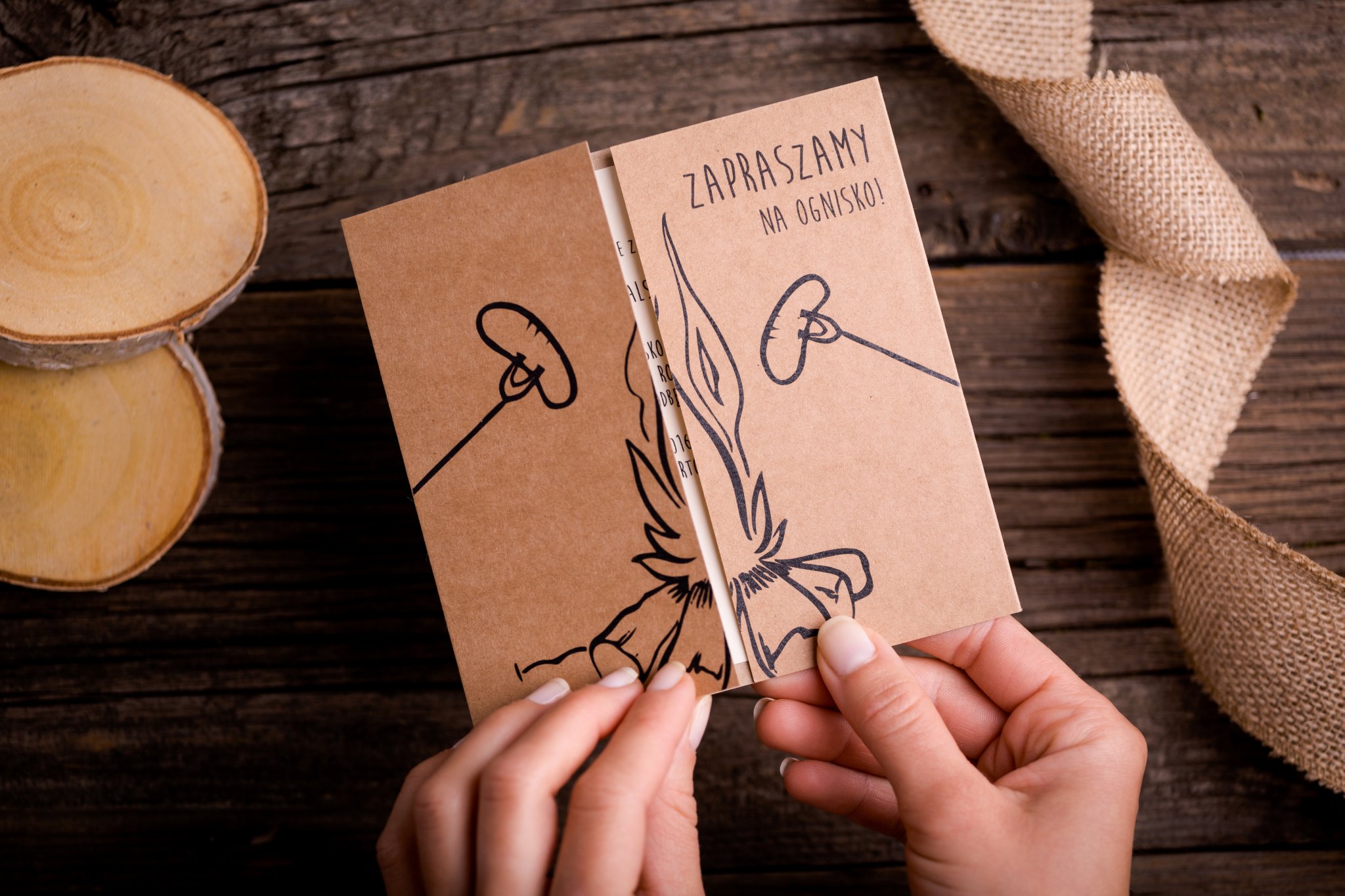 Fotografia reklamowa Zaproszenia slubne zdjecia produktowe pszczyna, fotografia produktowa pszczyna, zdjecia zaproszen fotograf, fotografia reklamowa pszczyna, zdjecia reklamowe pszczyna, fotograf reklamowy czechowice, fotografia reklamowa bielsko, fotograf reklamowy slask, fotografia reklama bielsko, fotografia komercyjna pszczyna, fotografia czechowice, fotograf czechowice, fotografia bielsko, zdjecia reklamowe slask, Magia Obrazu, www.magiaobrazu.com