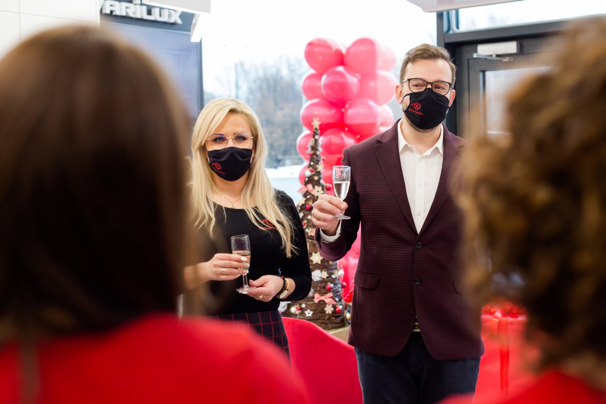 Optyk Katolina w Tychach reportaż z otwarcia salonu, Optyk Karolina Tychy, Optyk Karolina w Tychach, fotograf slask, zdjecia reklamowe slask, zdjecia reportazowe slask, fotografia reklamowa tychy, zdjecia reklamowe tychy, zdjecia reportazowe tychy, Magia Obrazu, Bieniek fotografia