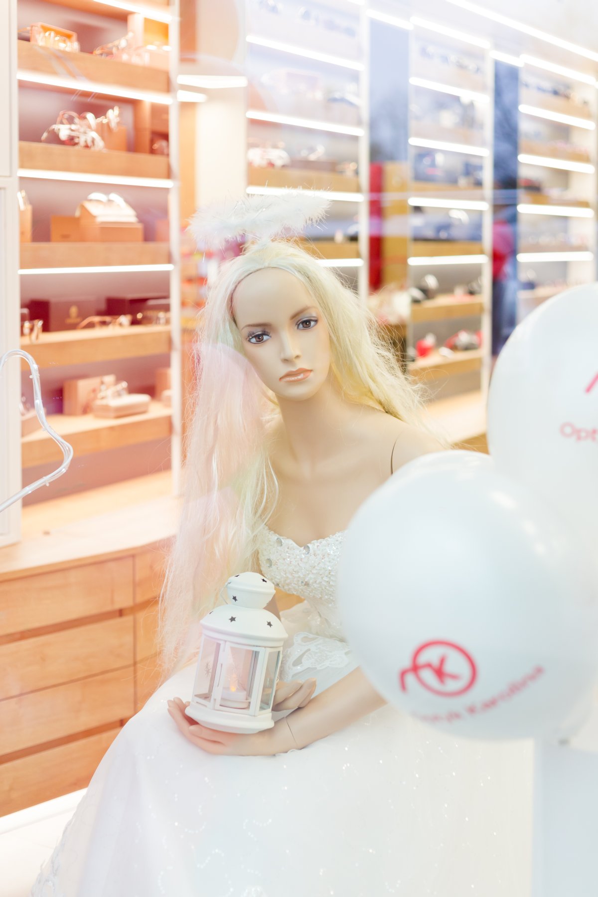 Optyk Katolina w Tychach reportaż z otwarcia salonu, Optyk Karolina Tychy, Optyk Karolina w Tychach, fotograf slask, zdjecia reklamowe slask, zdjecia reportazowe slask, fotografia reklamowa tychy, zdjecia reklamowe tychy, zdjecia reportazowe tychy, Magia Obrazu, Bieniek fotografia