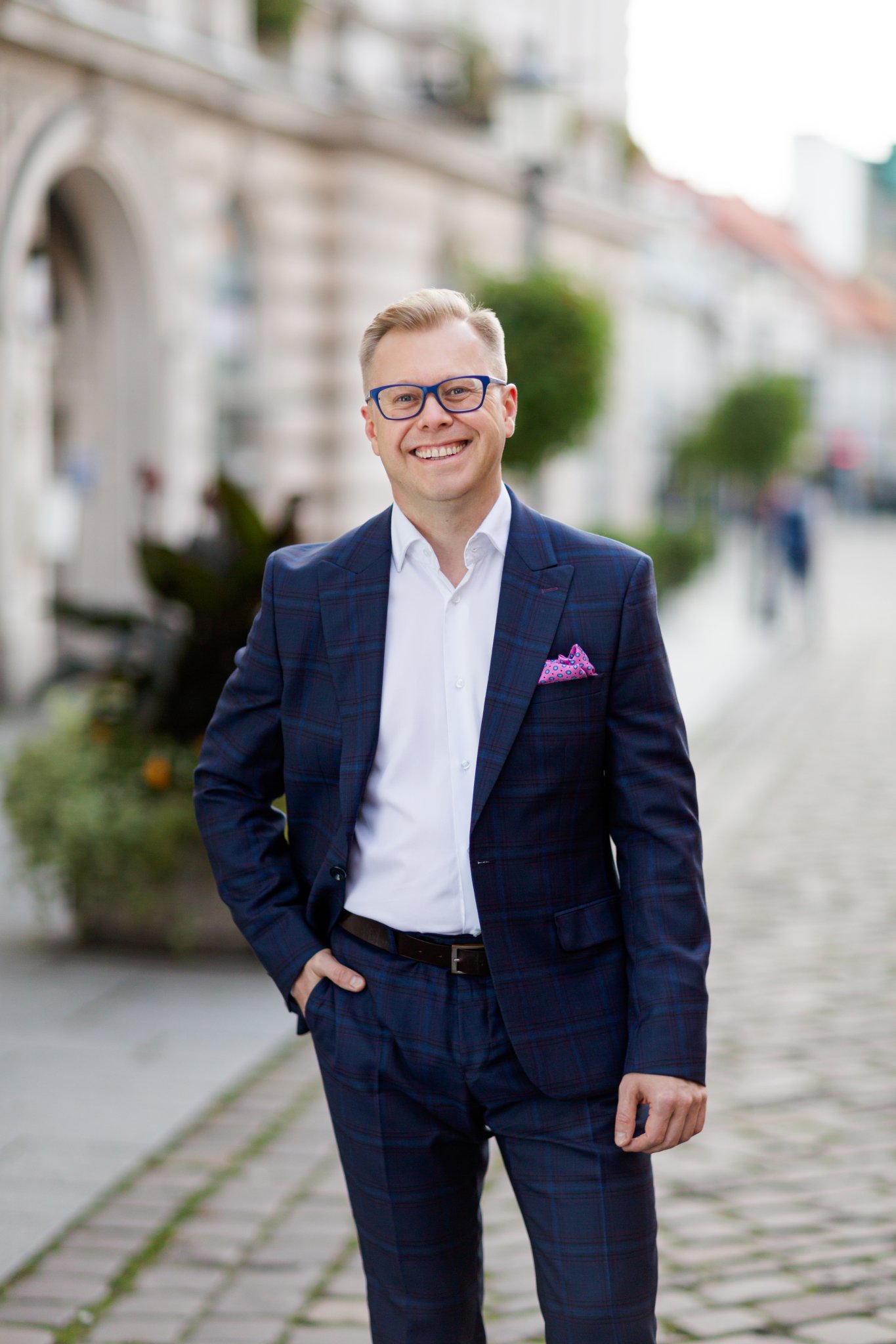 Sesja biznesowa - sesja wizerunkowa Bielsko sesja wizerunkowa bielsko, portret biznesowy bielsko, portret biznesowy bielsko, meska sesja portretowa bielsko, sesja biznesowa bielsko, fotografia wizerunkowa bielsko, fotografia czechowice, fotografia portretowa bielsko, sesja biznesowa katowice, zdjecia portretowe, fotografia brandingowa bielsko, fotograf ludzi slask, fotografia reklamowa bielsko, fotograf czechowice, fotografia bielsko, sesje biznesowe bielsko, www.jacekbieniek.com