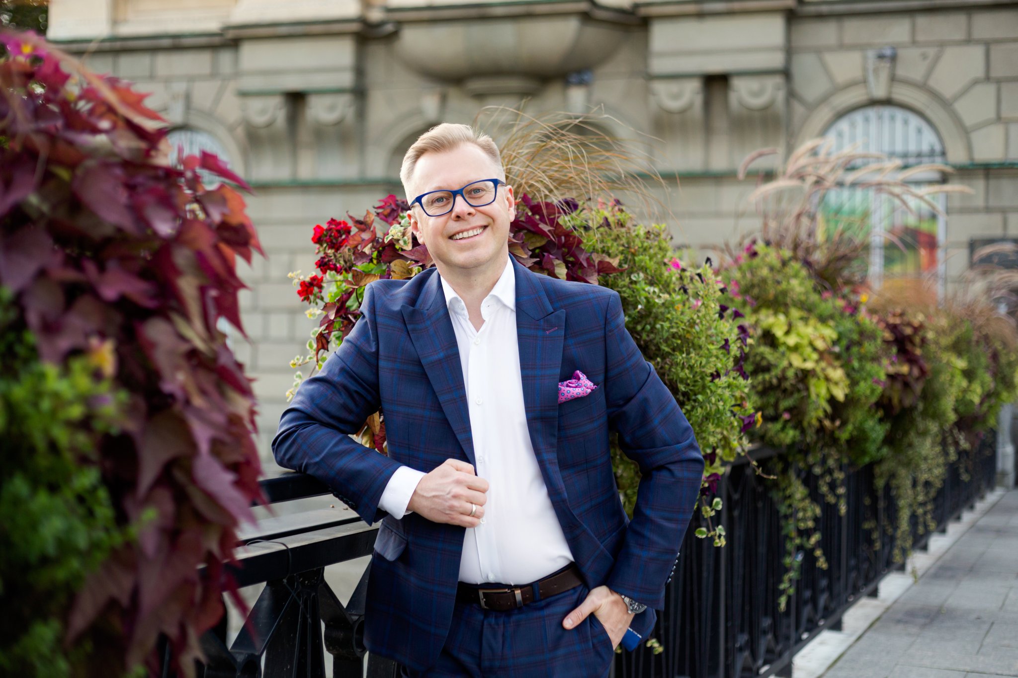 Sesja biznesowa - sesja wizerunkowa Bielsko sesja wizerunkowa bielsko, portret biznesowy bielsko, portret biznesowy bielsko, meska sesja portretowa bielsko, sesja biznesowa bielsko, fotografia wizerunkowa bielsko, fotografia czechowice, fotografia portretowa bielsko, sesja biznesowa katowice, zdjecia portretowe, fotografia brandingowa bielsko, fotograf ludzi slask, fotografia reklamowa bielsko, fotograf czechowice, fotografia bielsko, sesje biznesowe bielsko, www.jacekbieniek.com