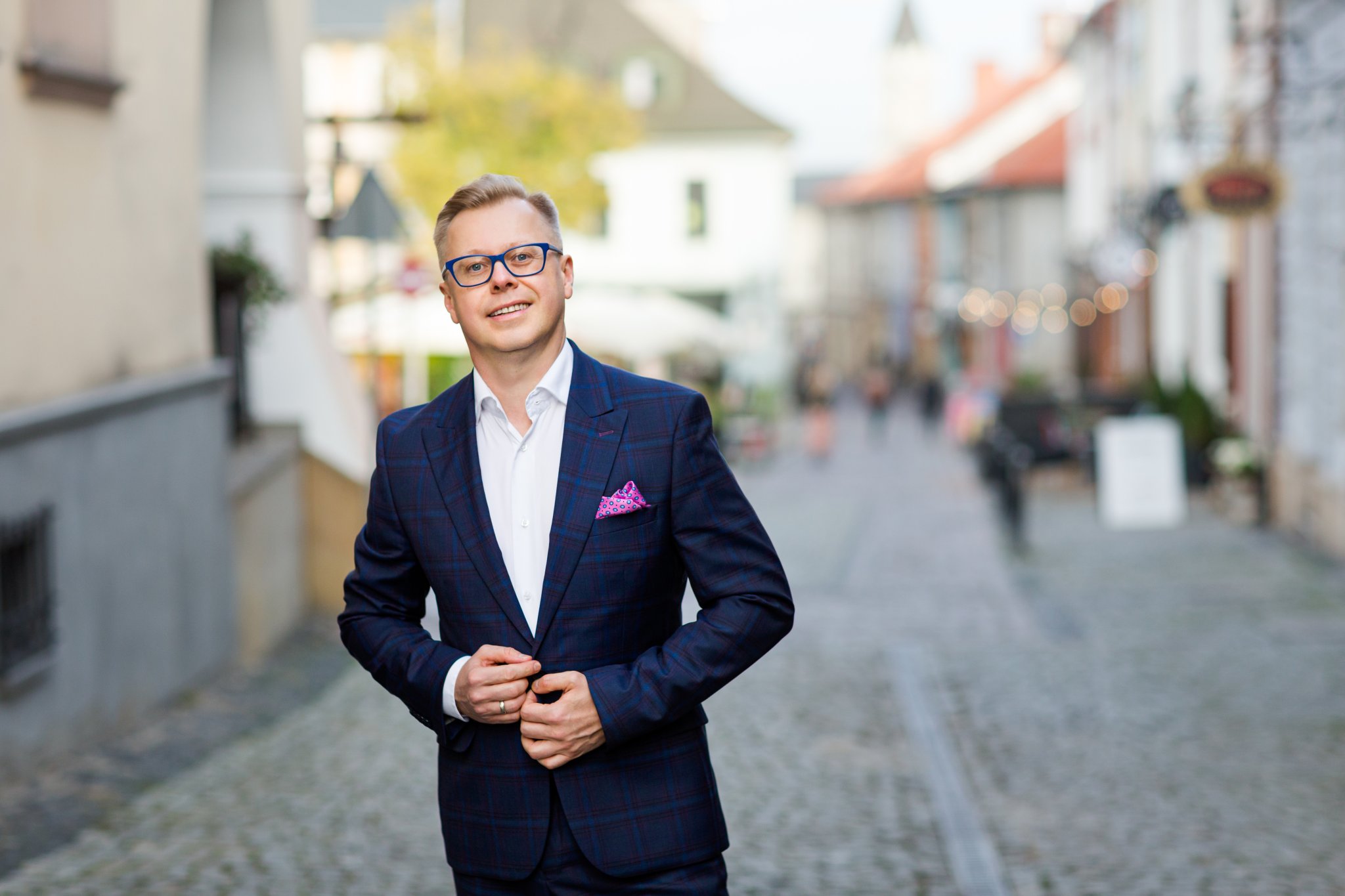 Sesja biznesowa - sesja wizerunkowa Bielsko sesja wizerunkowa bielsko, portret biznesowy bielsko, portret biznesowy bielsko, meska sesja portretowa bielsko, sesja biznesowa bielsko, fotografia wizerunkowa bielsko, fotografia czechowice, fotografia portretowa bielsko, sesja biznesowa katowice, zdjecia portretowe, fotografia brandingowa bielsko, fotograf ludzi slask, fotografia reklamowa bielsko, fotograf czechowice, fotografia bielsko, sesje biznesowe bielsko, www.jacekbieniek.com