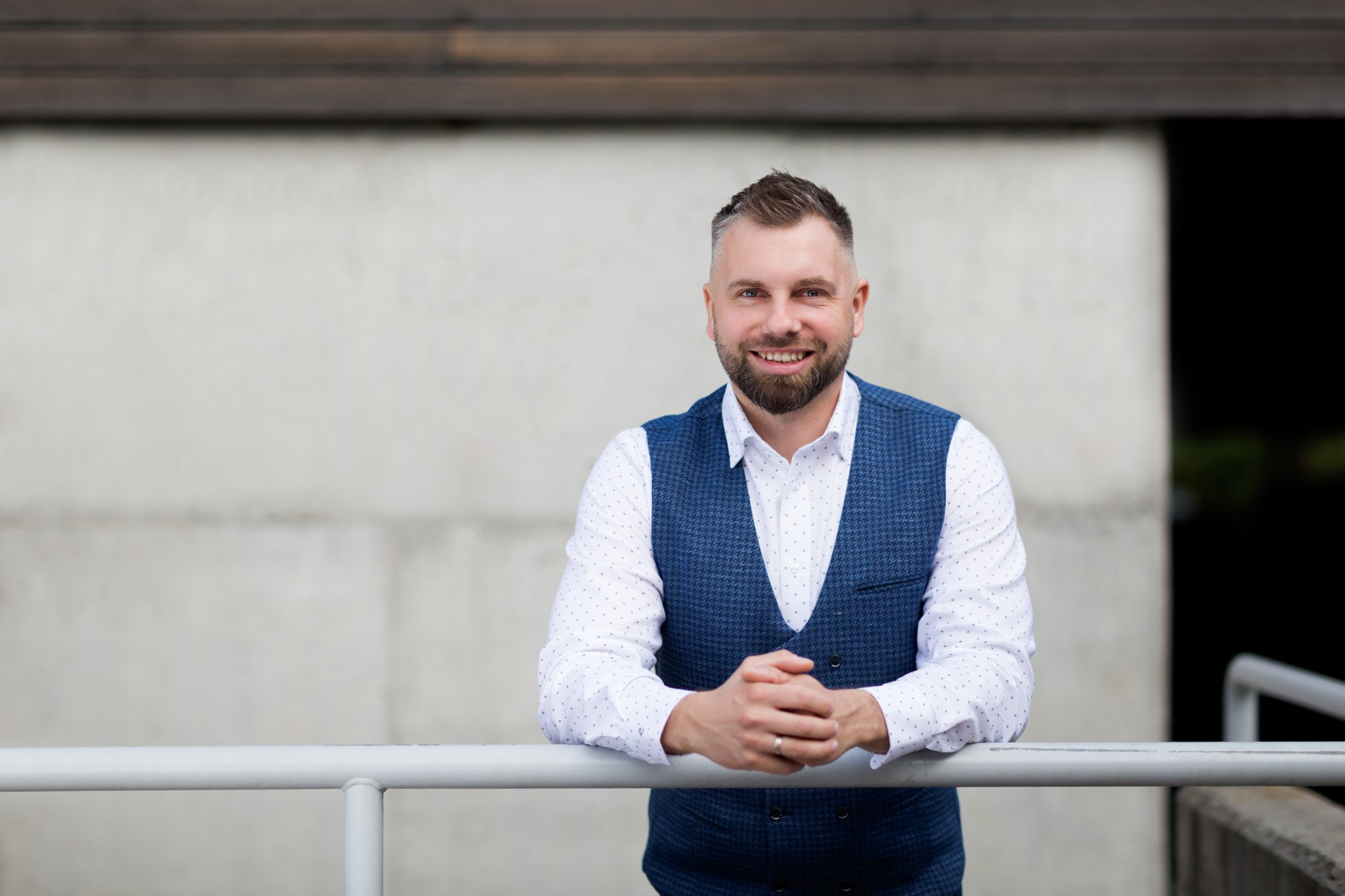 Fotografia biznesowa Bielsko - Marka w necie Fotografia biznesowa Bielsko, portret biznesowy bielsko, portret biznesowy bielsko, meska sesja portretowa bielsko, sesja biznesowa bielsko, fotografia wizerunkowa bielsko, fotografia czechowice, fotografia portretowa bielsko, sesja biznesowa katowice, zdjecia portretowe, fotografia brandingowa bielsko, fotograf ludzi slask, fotografia reklamowa bielsko, fotograf czechowice, fotografia bielsko, sesje biznesowe bielsko, www.jacekbieniek.com