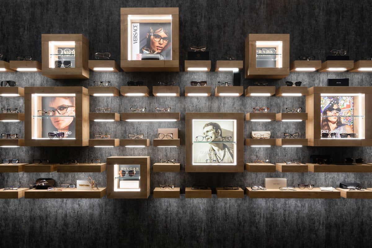 Optyk Karolina Tychy, Optyk Karolina w Tychach, optyk VIP, optyk karolina VIP, salon optyczny VIP, Mercado Park Tychy, salon optyczny Karolina, fotograf slask, zdjecia reklamowe slask, zdjecia reportazowe slask, fotografia reklamowa tychy, zdjecia reklamowe tychy, zdjecia reportazowe tychy, fotografia reklamowa slask, fotografia reklamowa bielsko, Magia Obrazu, Bieniek fotografia