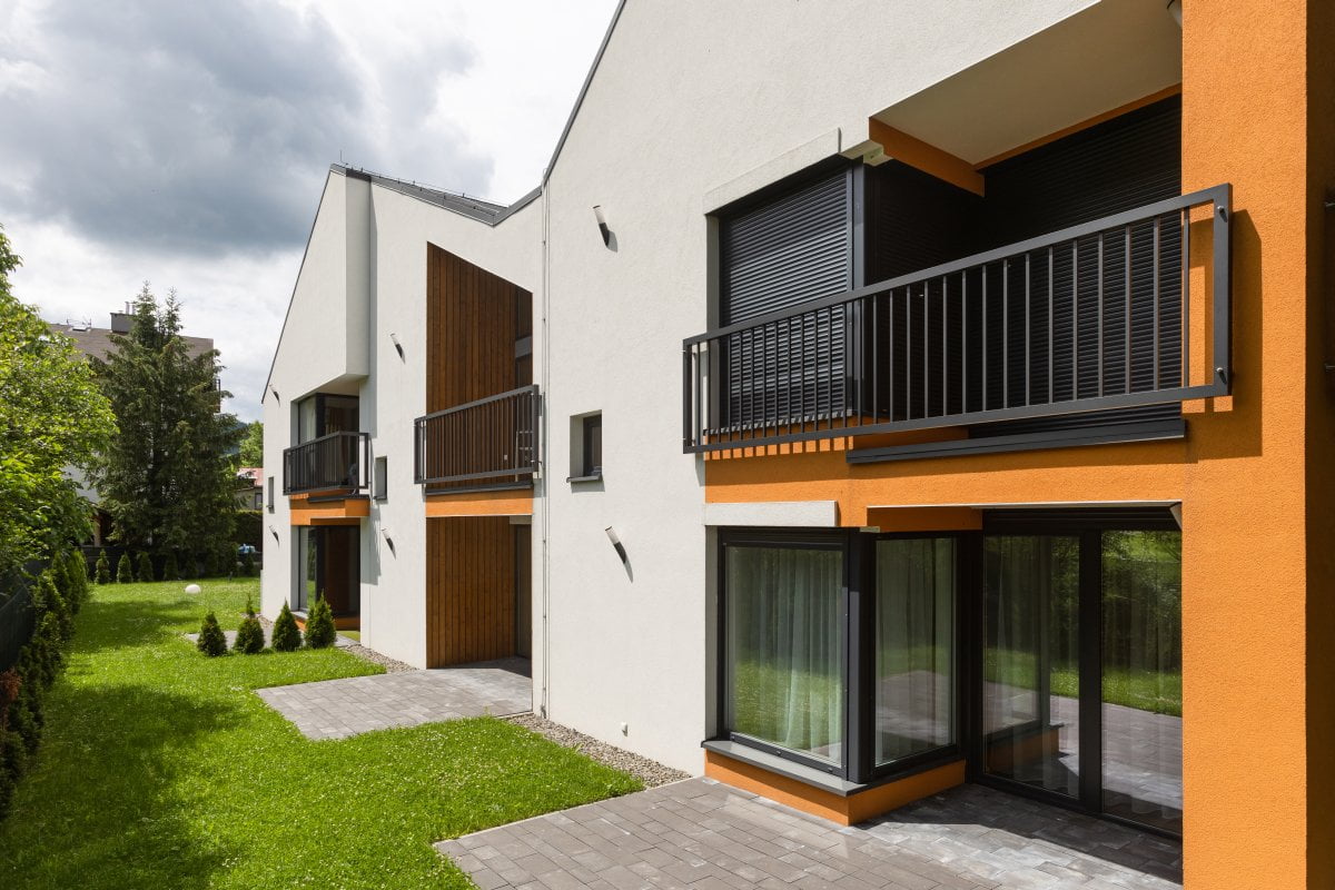 Zdjęcia architektury Bielsko, apartamenty szczyrk fotografia, zloty widok szczyrk zdjęcia, sesja apartamentow szczyrk, zdjecia apartamentow bielsko, zdjecia hoteli bielsko, zdjecia dla hoteli slask, fotografia hoteli slask, fotograf hotel slask, Zdjecia architektury Bielsko, Fotografowanie wnetrz mieszkan bielsko, zdjecia dla hoteli slask, fotografowanie nieruchomosci bielsko, sesje architektury pszczyna, zdjecia mieszkan pszczyna, zdjecia nieruchomosci slask, fotografia architektury slask