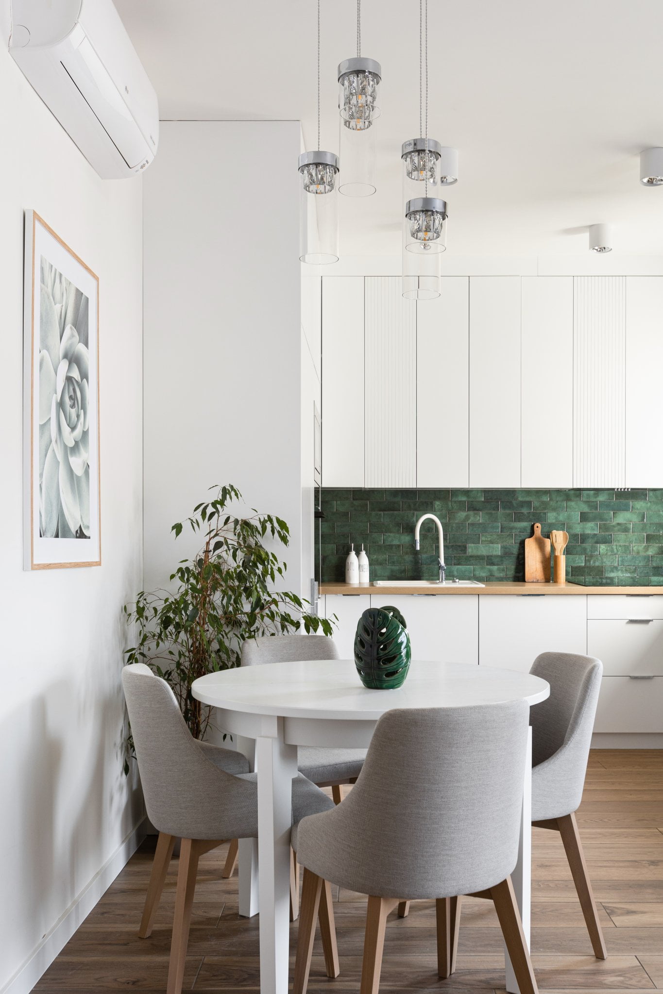 Sesje mieszkań Bielsko, Zdjecia architektury bielsko, Niuans projekty, Fotografia wnętrz Bielsko, profesjonalne zdjecia mieszkan bielsko, fotografia mieszkan slask, zdjecia domow bielsko, fotografia domow bielsko, profesjonalne sesja mieszkan slask, fotografowanie nieruchomosci bielsko, zdjecia nieruchomosci slask, fotografia architektury slask, magiaobrazu, zdjecia mieszkan bielsko