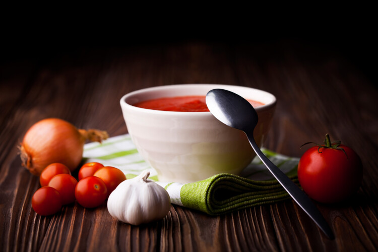 Sesje kulinarne 34 Fotografia kulinarna apetycznej zupy