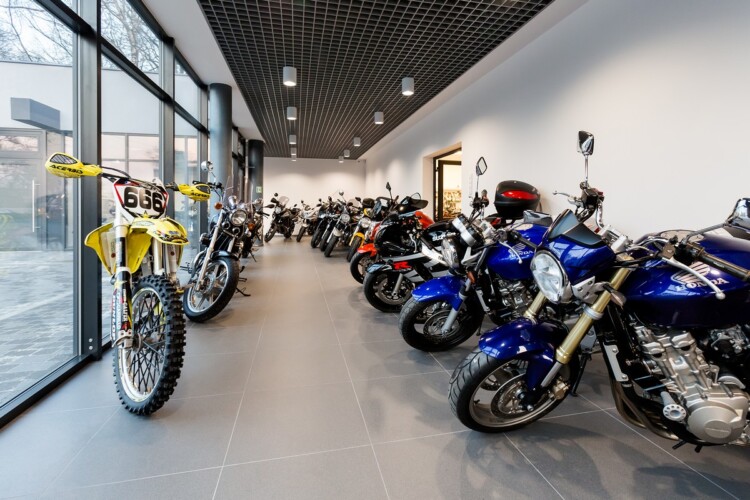 Fotografia reklamowa 21 Sesja salonu motoryzacyjnego w Pszczynie