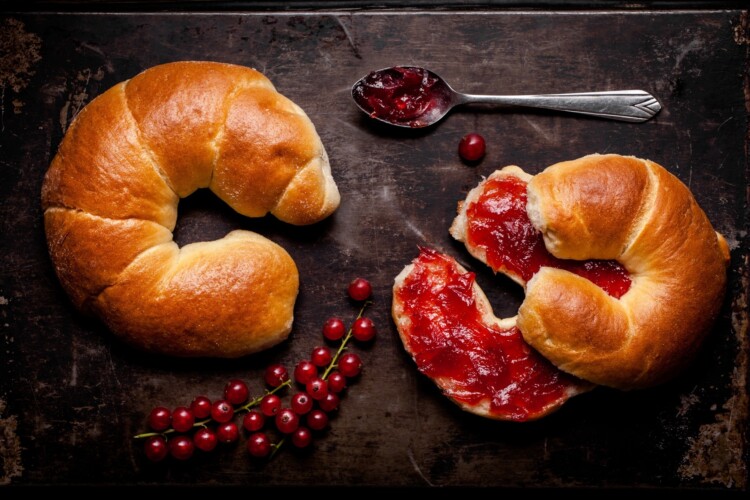 Sesje kulinarne 26 Fotografia kulinarna pięknego pieczywa dla lokalnej piekarni